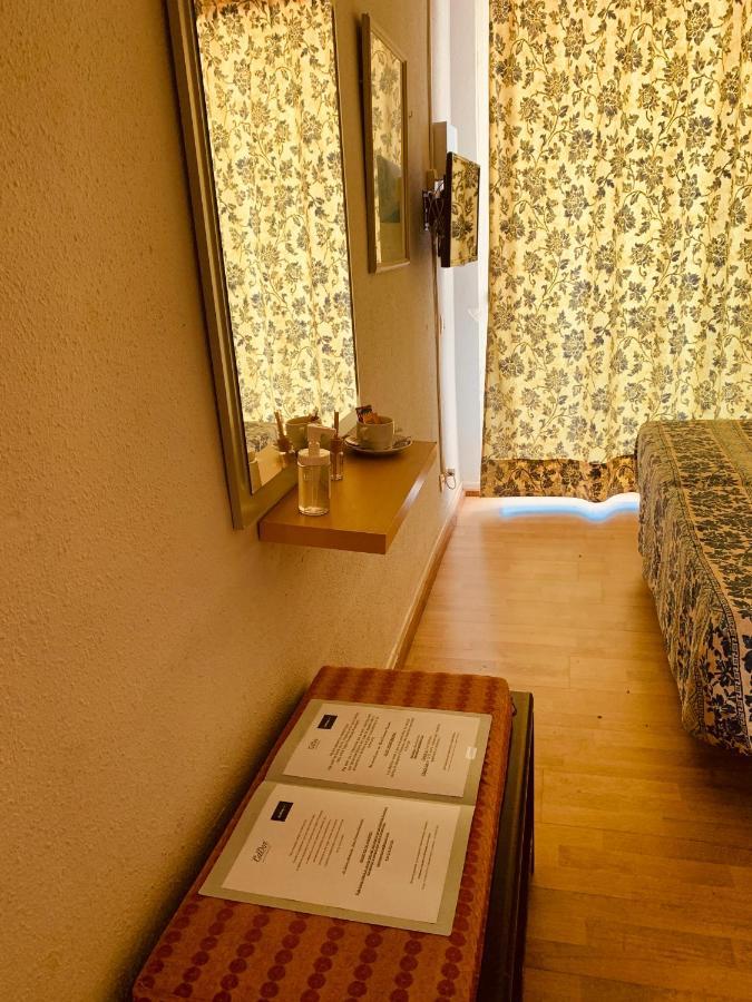 Pondemar Apartaments Vistas Playa Feñabe Eksteriør bilde