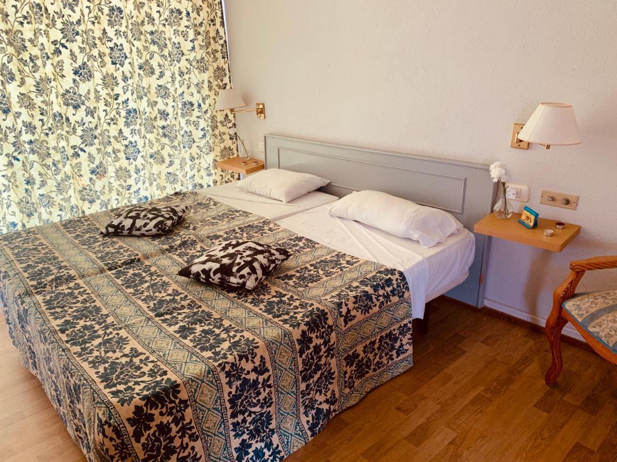 Pondemar Apartaments Vistas Playa Feñabe Eksteriør bilde